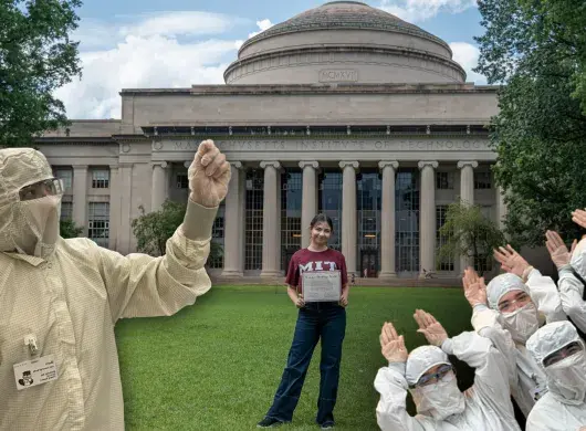 Montaje de fotos de jóvenes vestidos con trajes de materiales peligrosos sobre una foto donde una chica posa con un diploma frente a un edificio.