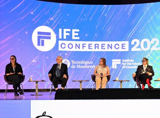 Panel tendencias-educativas-cuatro pespectivas