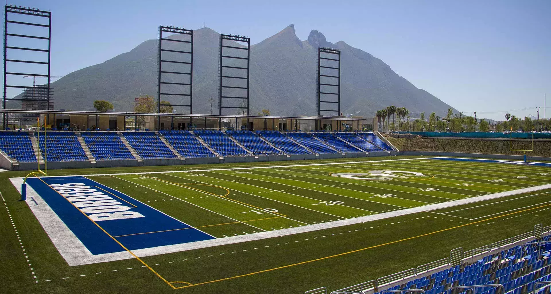¡Todo listo! Conoce el nuevo Estadio Borregos del campus Monterrey