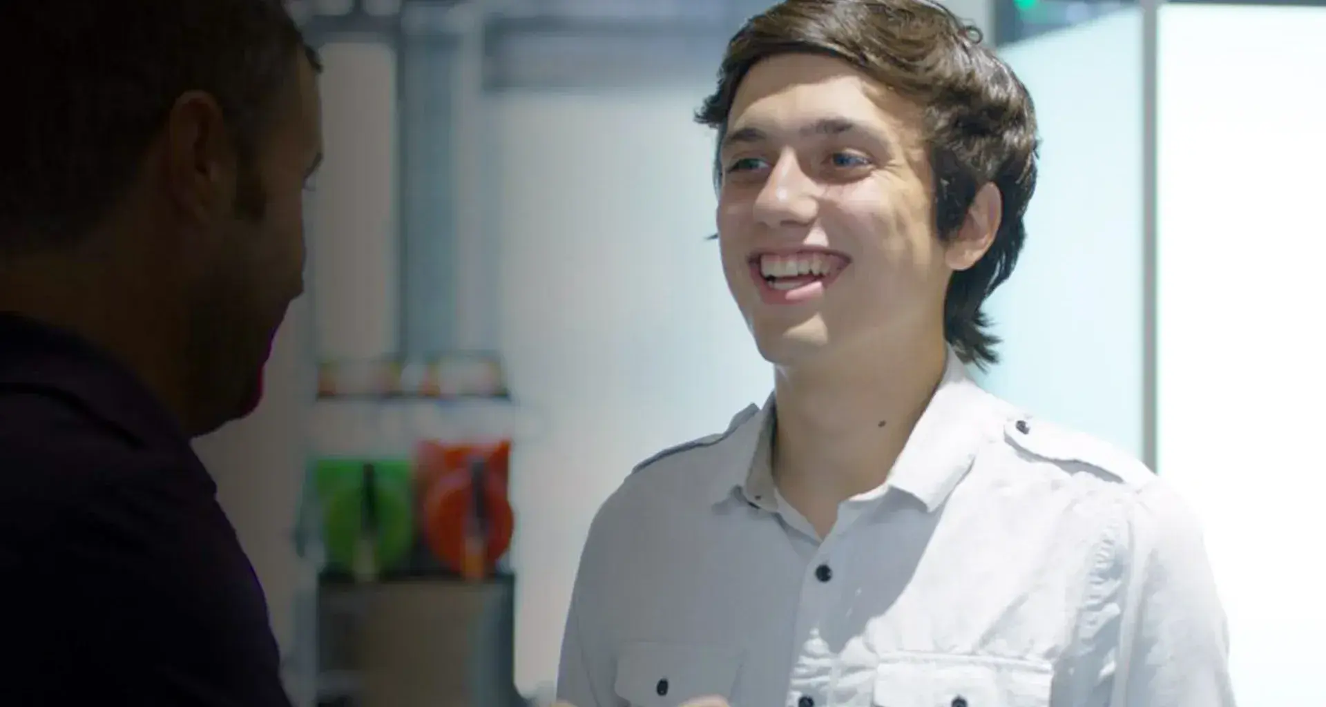 Trabaja en Microsoft, hace podcasts y busca inspirar a mexicanos