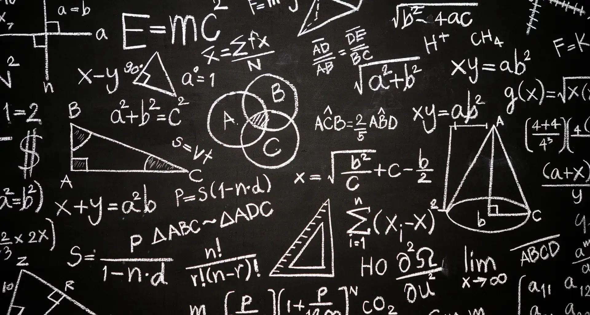 Plata y broncepara prepaTec Puebla en olimpiada nacional de matemáticas