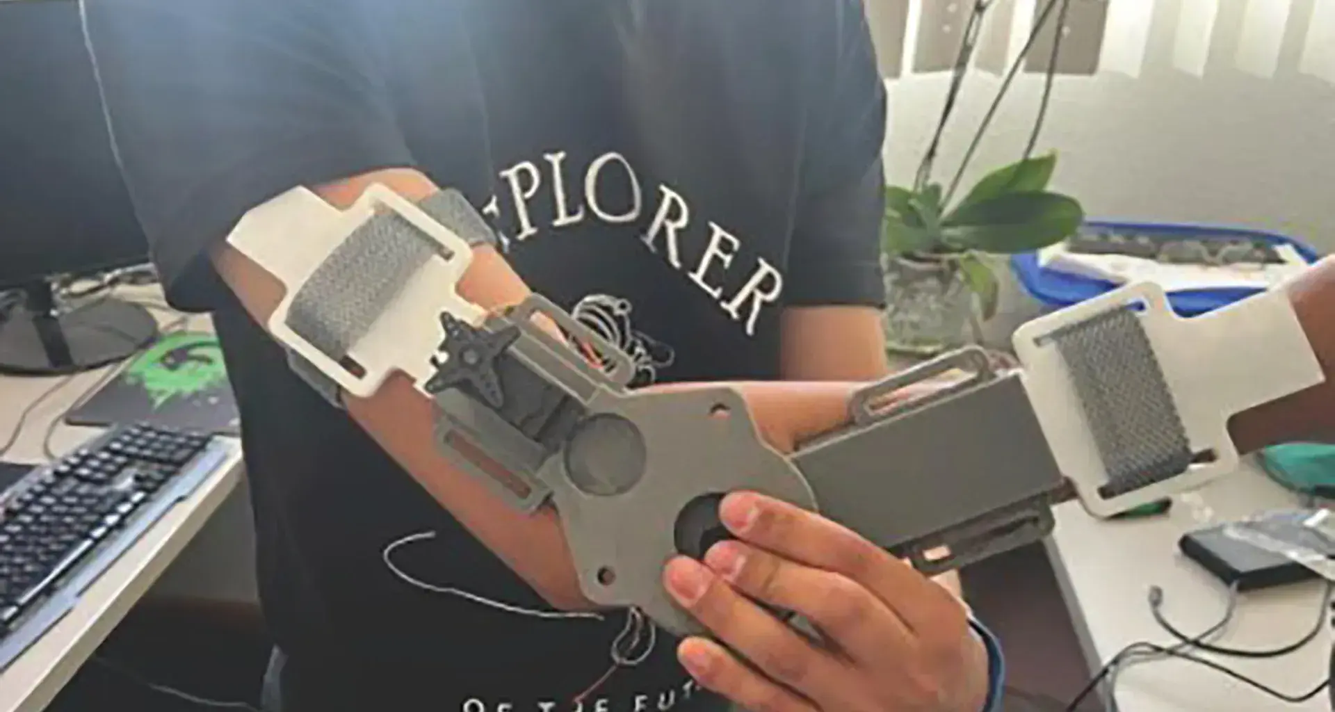 Alumnos del Tec Toluca ganan Biohack con innovación de prótesis