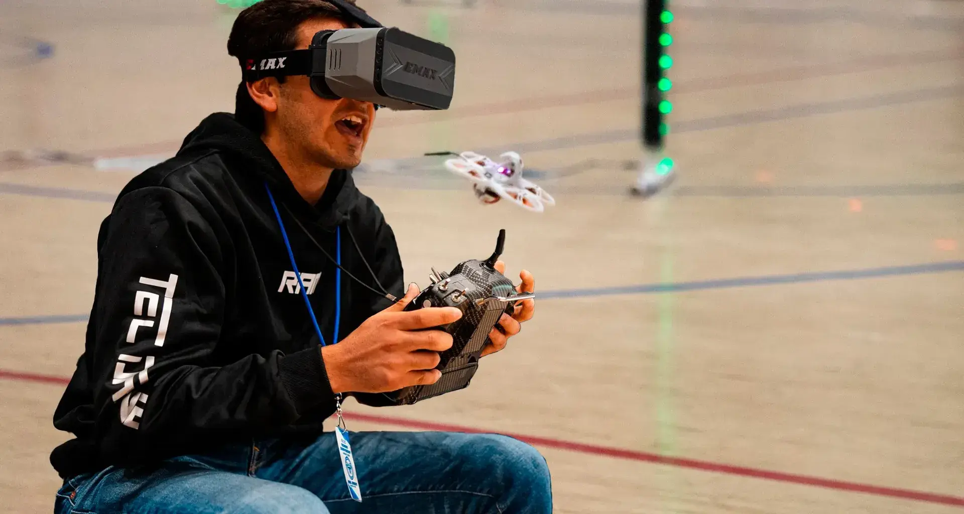 Estudiante vive con intensidad competencia de drones en el Tec de Monterrey campus Laguna