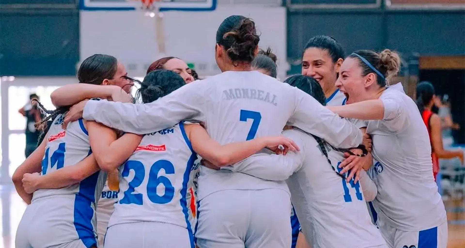 El equipo de basquetbol, Borregos CEM femenil, obtuvo el tercer lugar en los Ocho Grandes de la Liga ABE 2025.