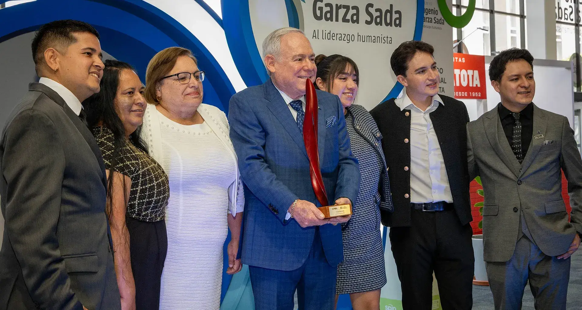 Ganadores del Premio Eugenio Garza Sada