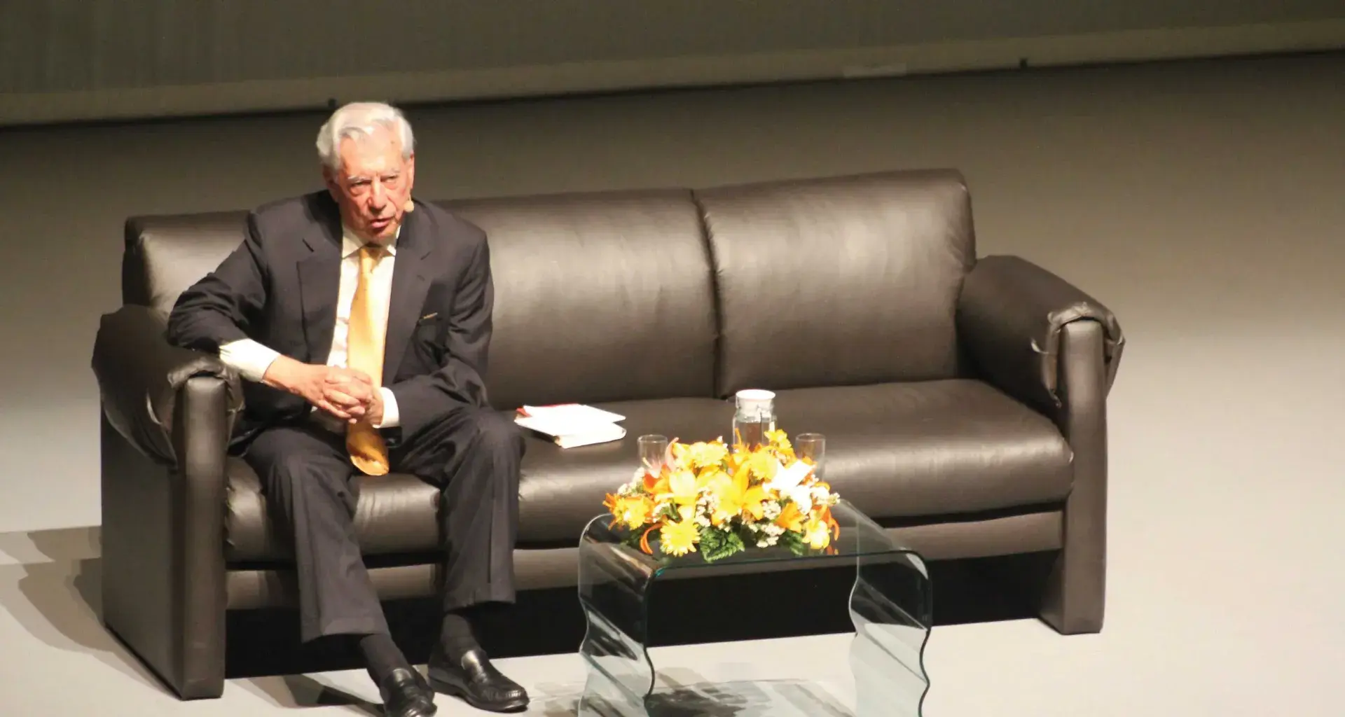 Honrarán a Vargas Llosa en Réquiem