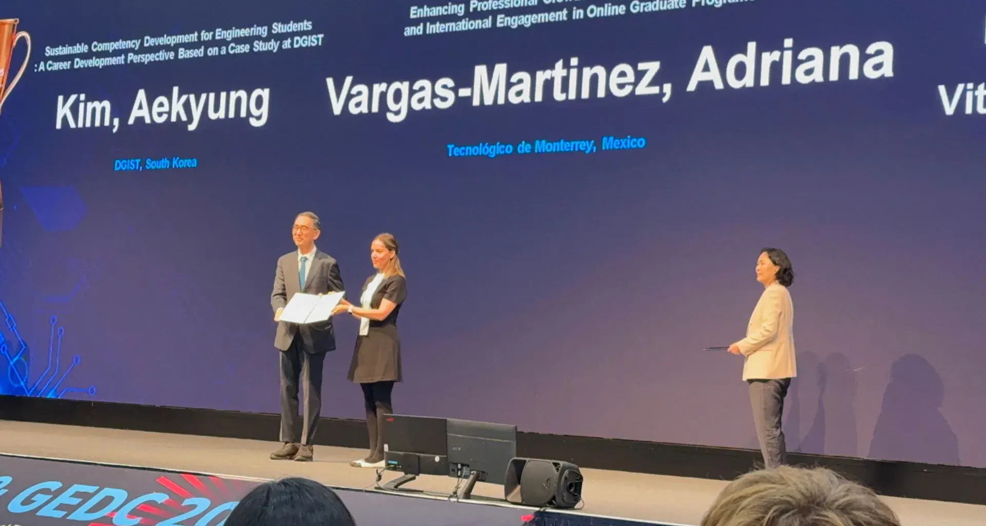 Educación digital, Adriana Vargas, Tec de Monterrey.