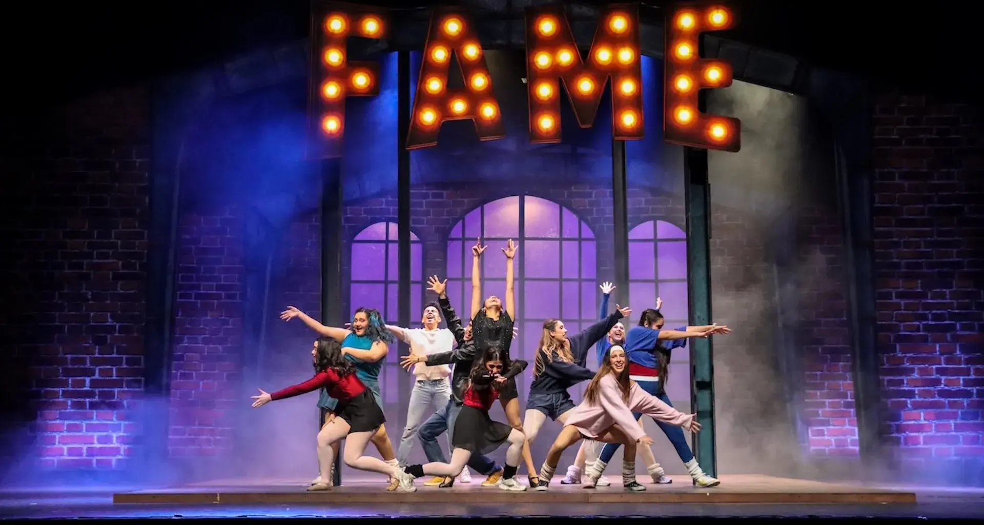 Tec Qro presenta musical FAME
