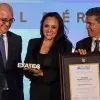 Tania Paola Ruiz Castro, recibió el Premio al mérito EXATEC por su contribución y generosidad a la sociedad civil queretana. 