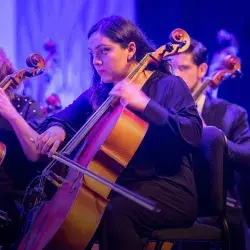 Brinda emotivas interpretaciones en Orquesta Sinfónica