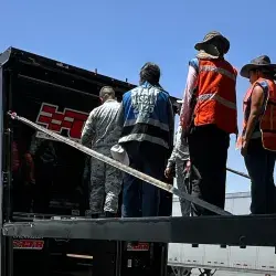 Estudiantes del Tec revisaron pedimentos y el proceso migratorio de la NASCAR hacia México