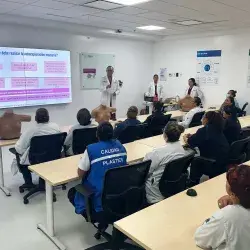 Prevención de la salud en Jalisco en empresa Flex por parte de estudiantes del Tec Guadalajara. 