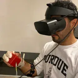 Meet the Mexican teacher who won awards from Purdue University