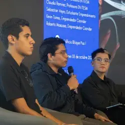 Panel en Tec Qro aborda los retos del emprendimiento y soft skills