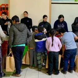 Estudiantes de la Escuela de Negocios del Tec campus Chihuahua montan tienda Street Store para donar ropa a comunidad indígena de la capital chihuahuense