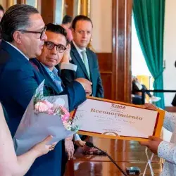 Entrenador PrepaTec impulsa formación integral y gana premio deportivo