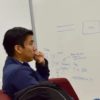 Thomas Kurfess, profesor distinguido de la EIC ofreció un seminario acerca del cambiante proceso de manufactura.