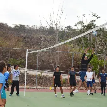 Siempre ten en mente tu principal meta y no la dejes ir. 