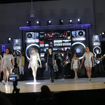 Ensamble We Will Rock You