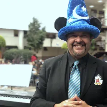 Uniendo a la comunidad con canciones de Disney