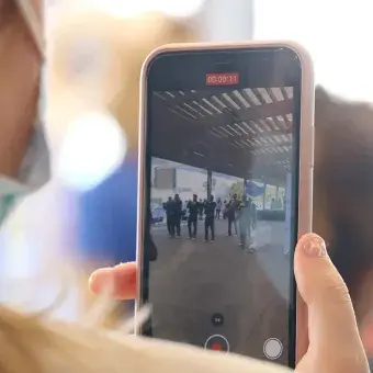 Un mariachi amenizó la bienvenida con canciones tradicionales mexicanas Un mariachi amenizó la bienvenida con canciones tradicionales mexicanas