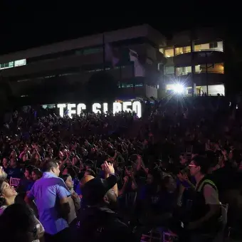 Espectadores del show de drones