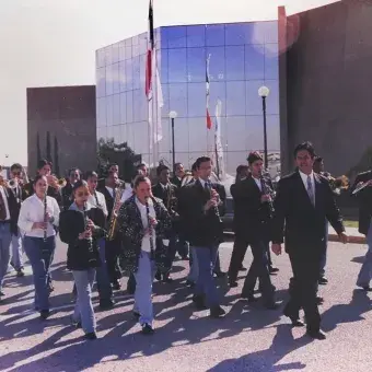 Presentación artística a las afueras del CCI del Tec de Monterrey campus Laguna