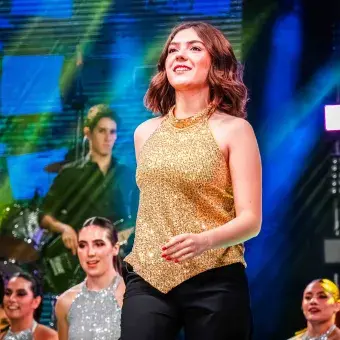 Participación de estudiante-artista en 50 aniversario del Tec de Monterrey campus Laguna