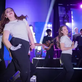 Movimiento, ritmo y expresión se unieron en el escenario.