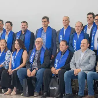 Egresados del campus Laguna durante su foto oficial