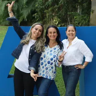 Campus Cuernavaca celebró “Regreso a Casa”, reuniendo a 137 EXATEC de 1985 a 2025 en una jornada de nostalgia, aprendizaje, clases muestra y reconocimiento a egresados con 40 años de trayectoria.